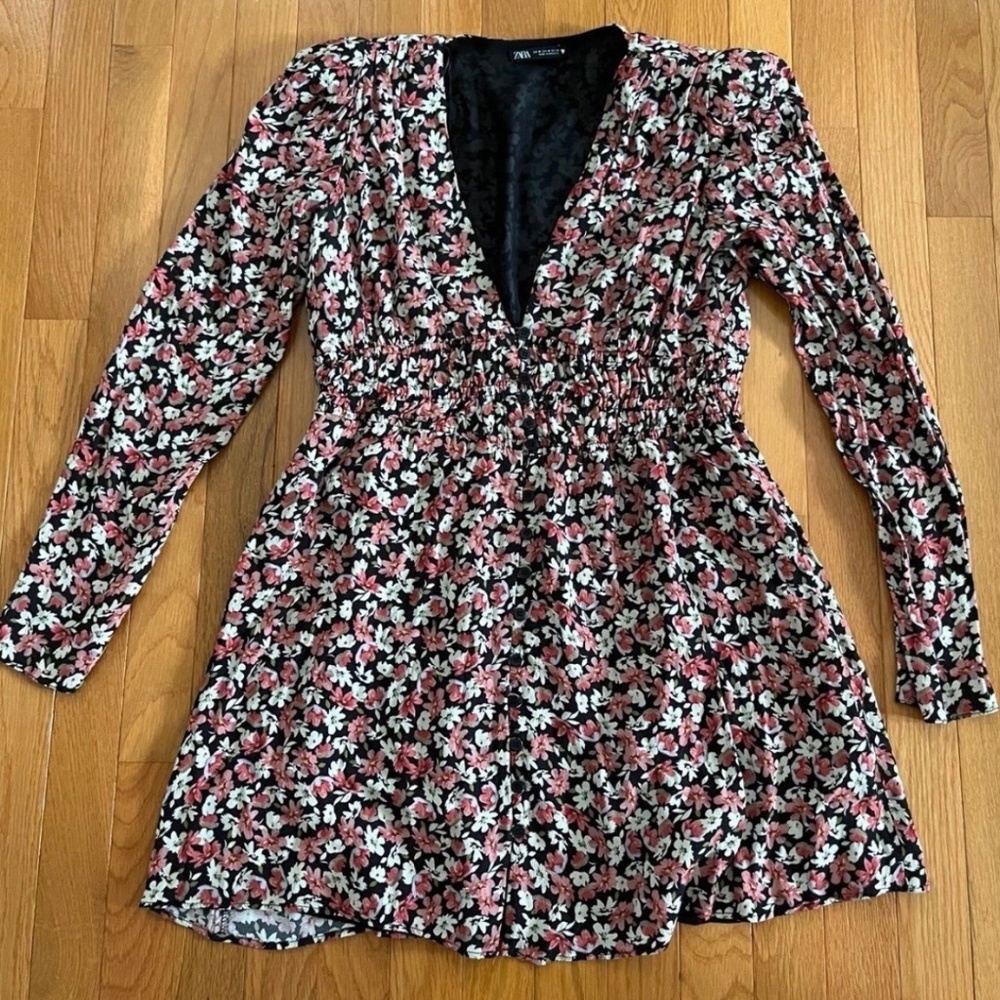 Zara Women's Size M Floral Chiffon